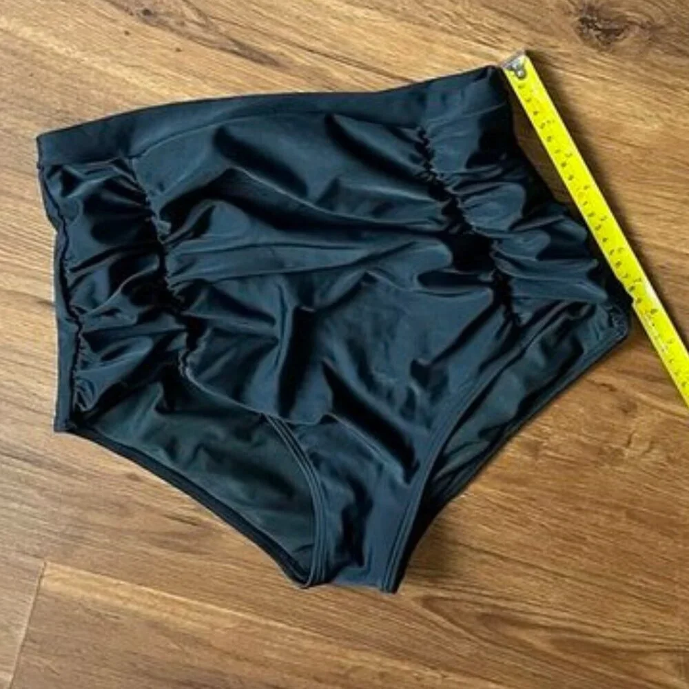 COCOPEAR High-Waist Bikini Bottoms - Size Medium - Gently Used MSRP: $29.99